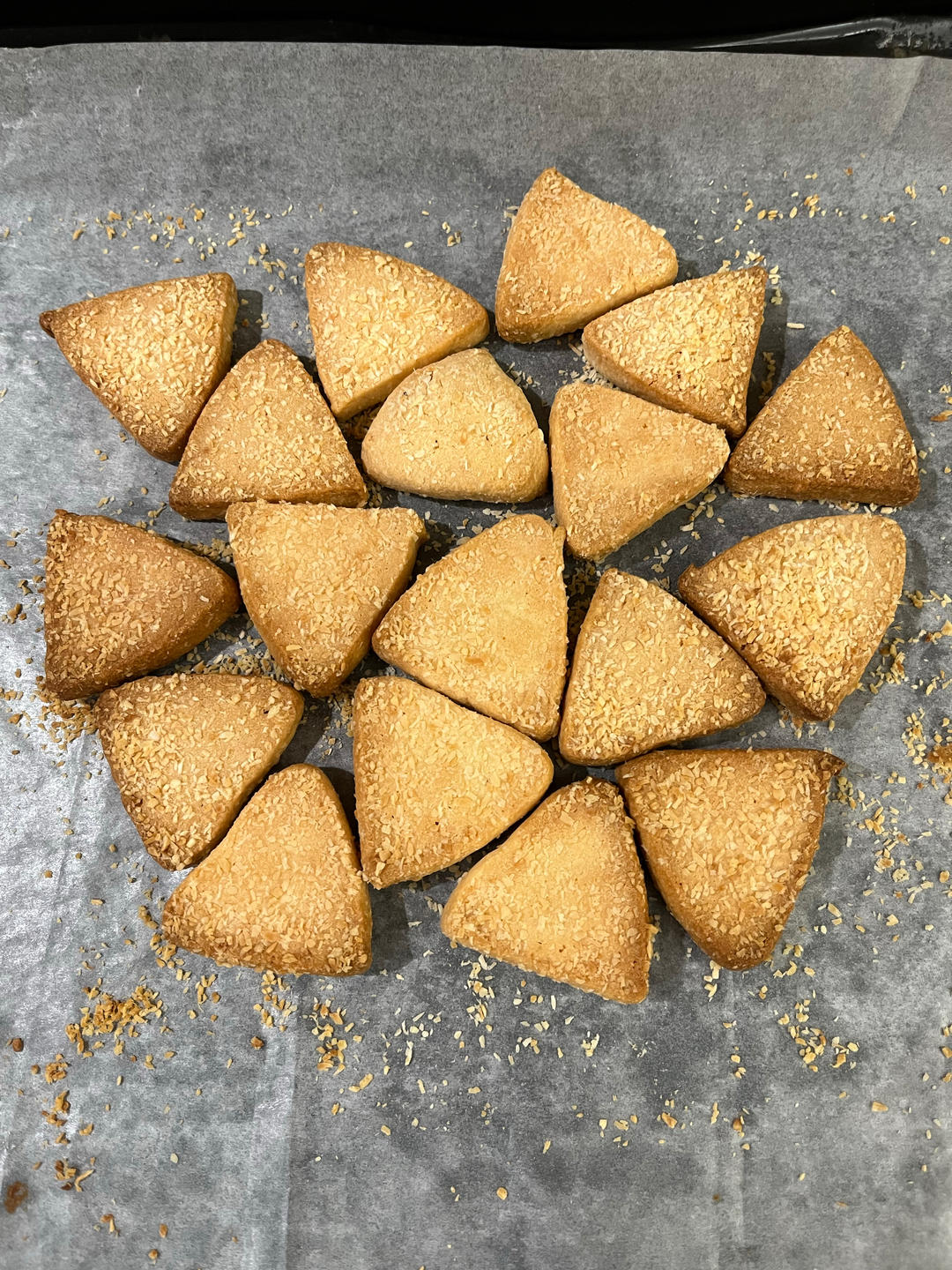 椰香三角酥 简单快手