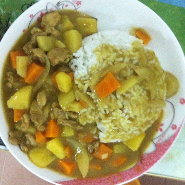 零失败日式咖喱鸡肉饭！！最正宗日本家庭做法！简单又好吃！