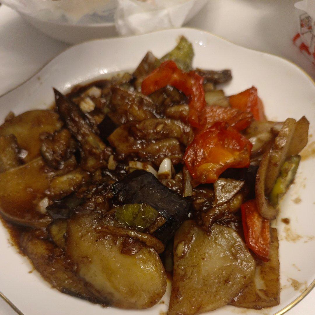 超级下饭的地三鲜