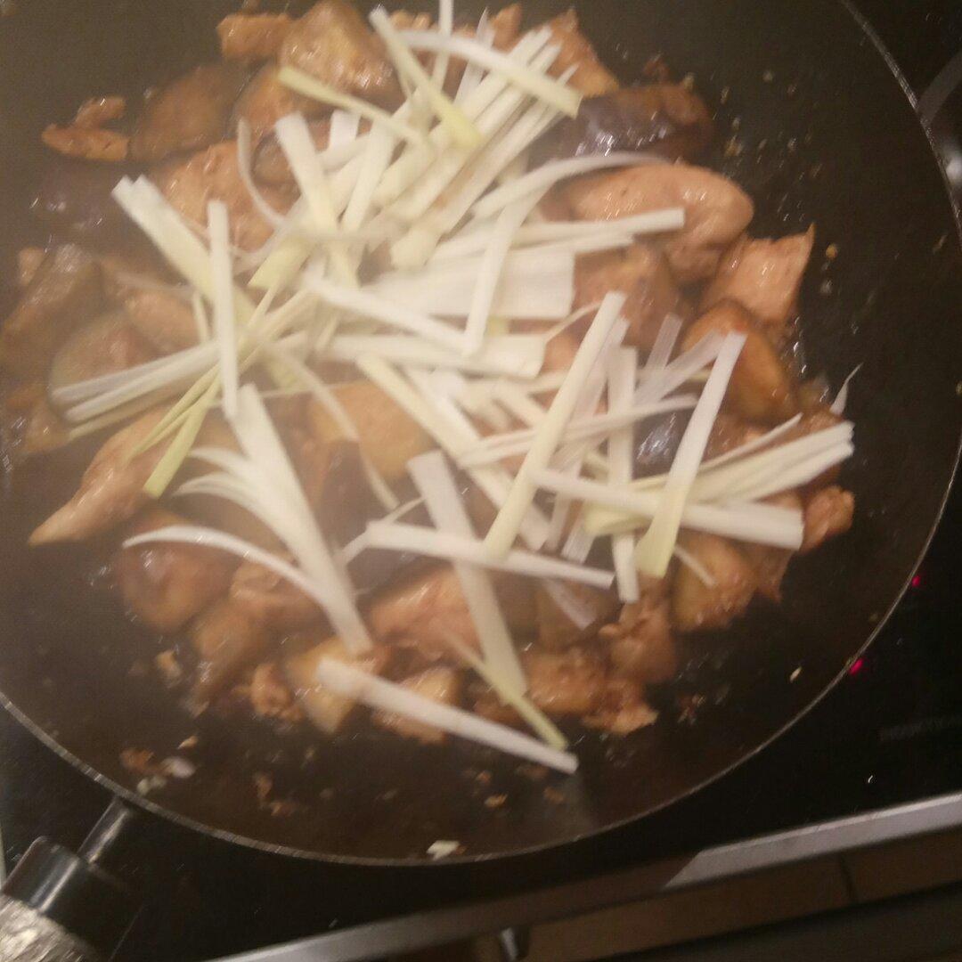 醋香鸡肉茄子