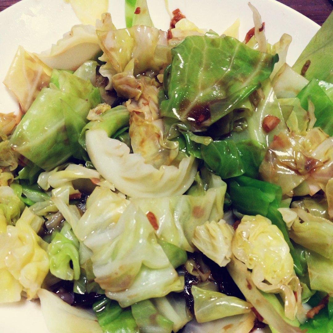 凉拌手撕包菜