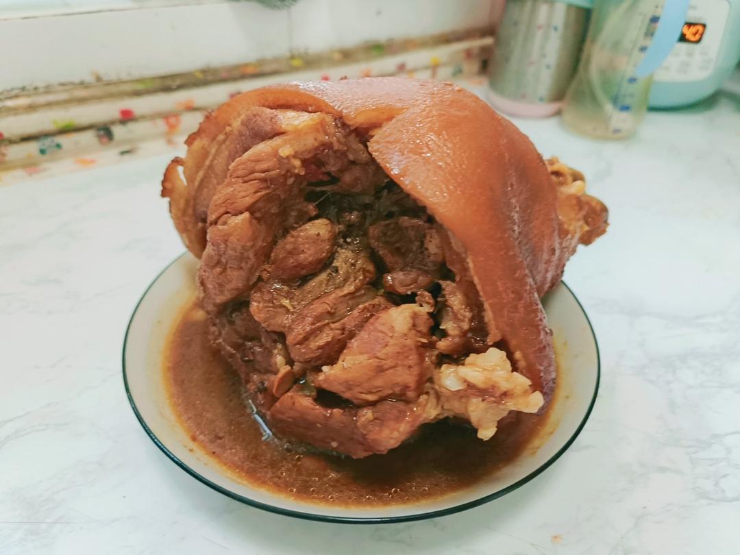 【红烧肘子】（家庭版卤蹄膀）