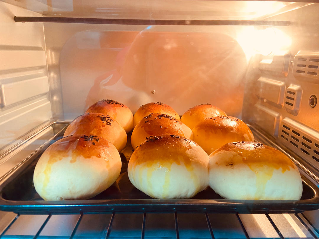 淡奶油餐包（豆沙馅）