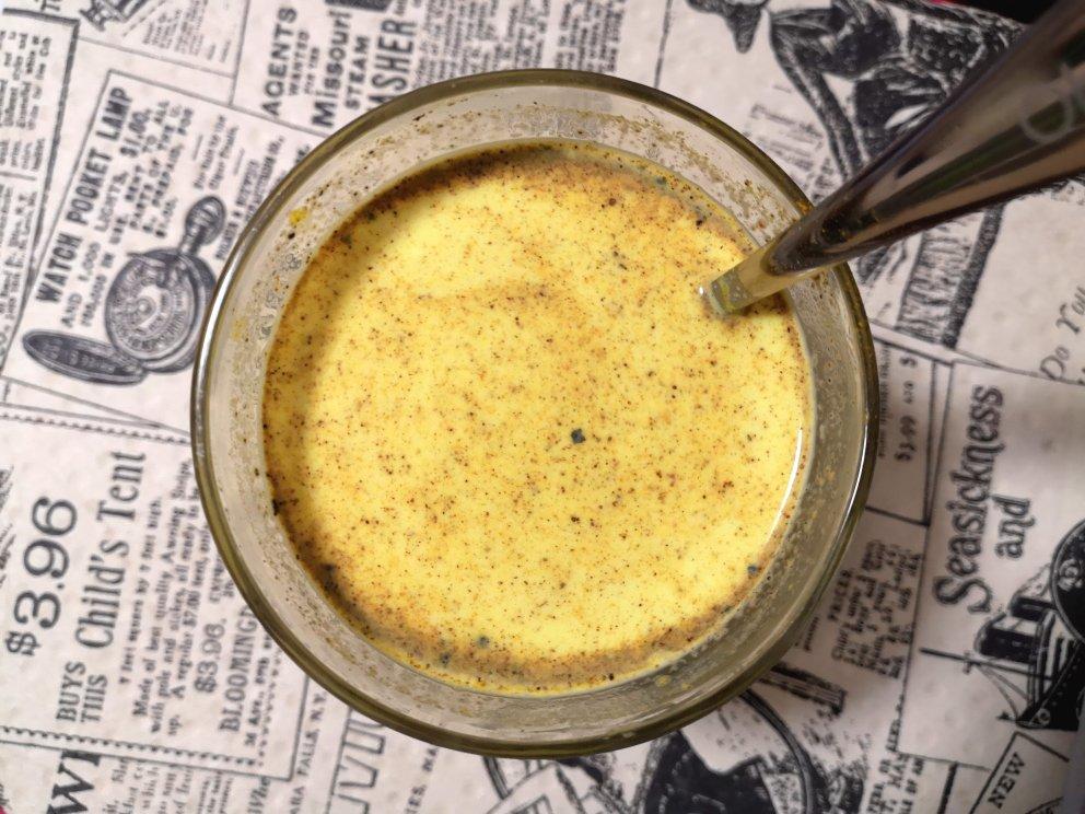 golden milk（姜黄牛奶）