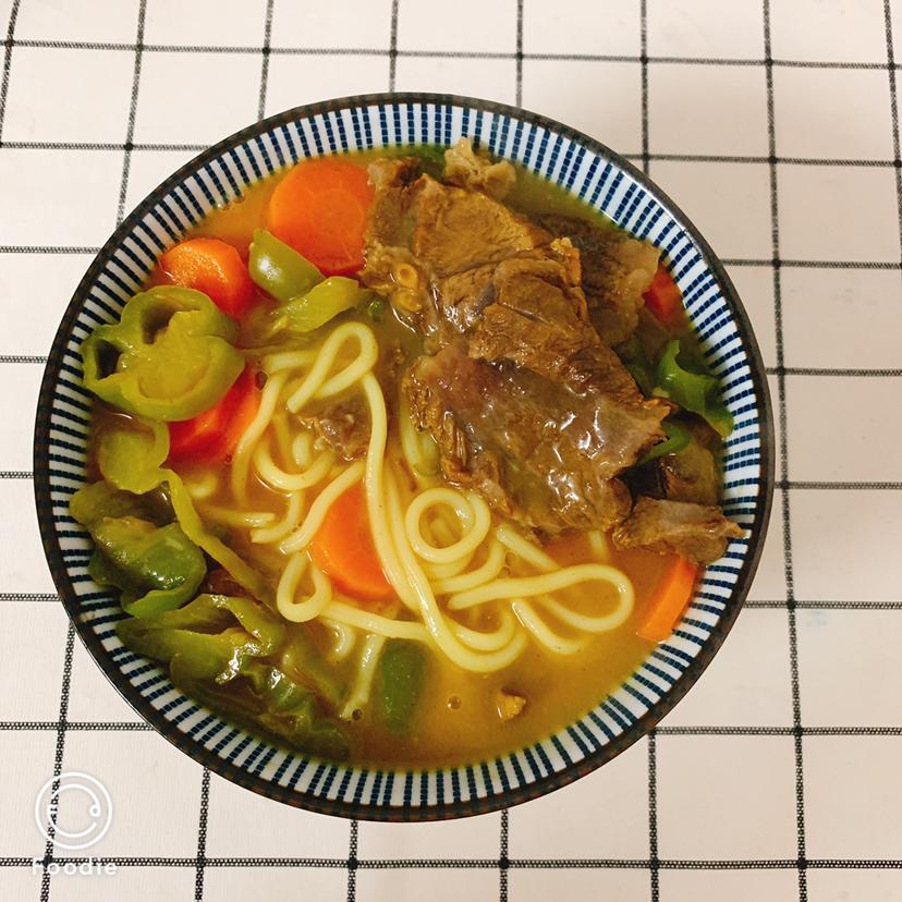 咖喱肥牛乌冬面