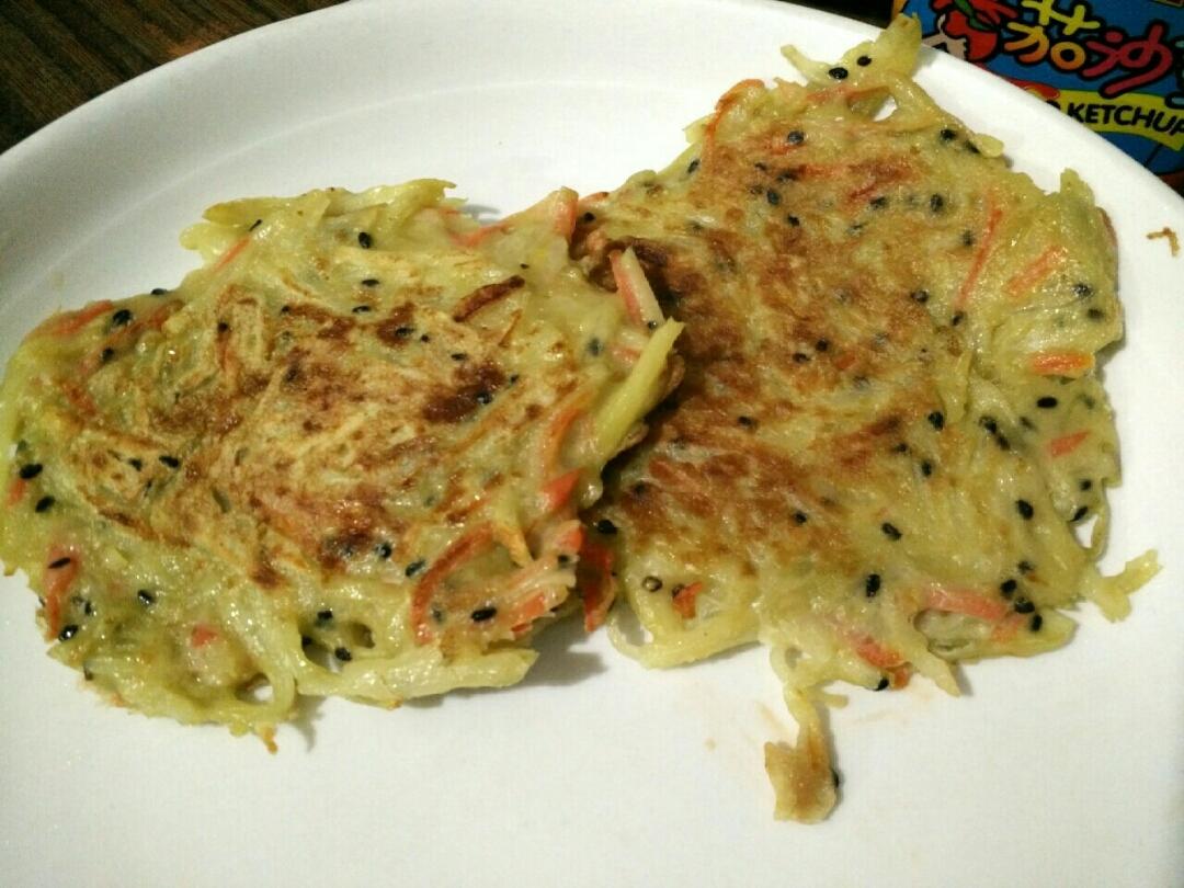 鸡蛋土豆饼