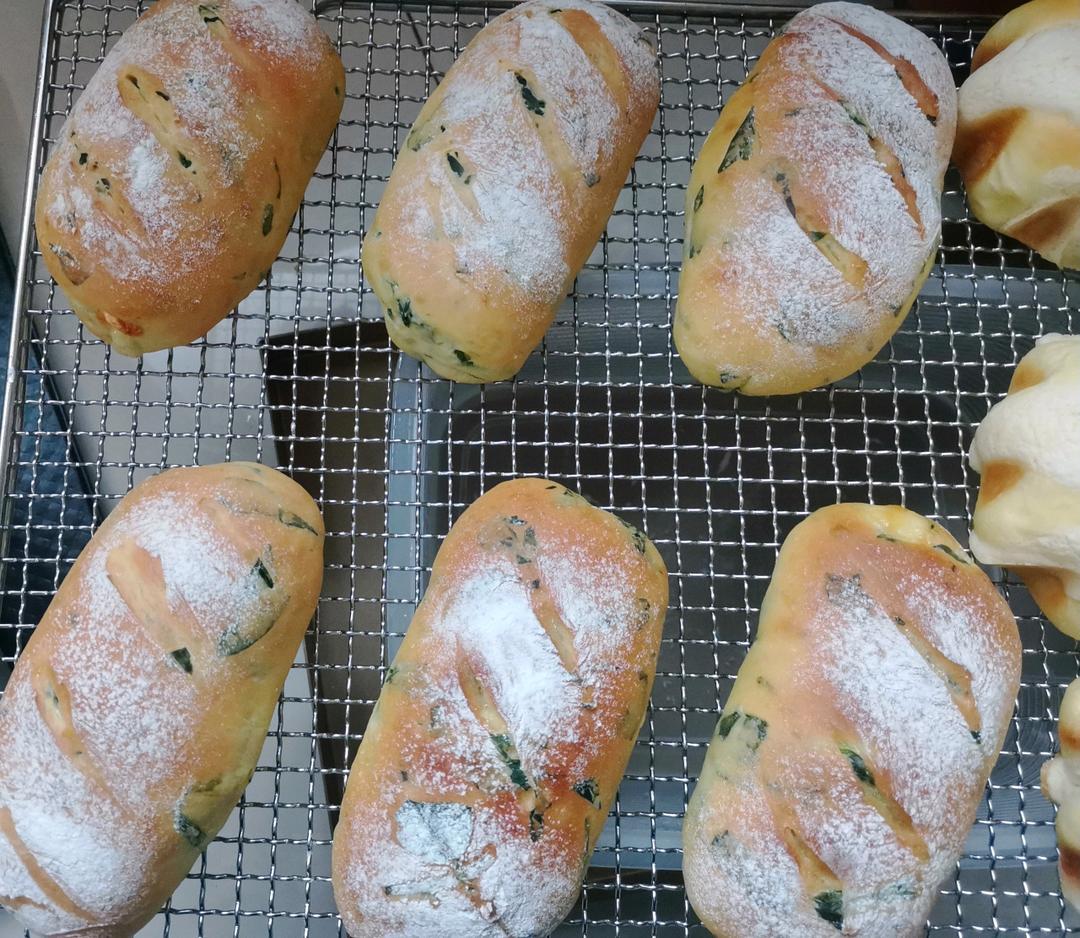 菠菜芝士咸面包