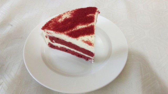 红丝绒戚风杯子蛋糕