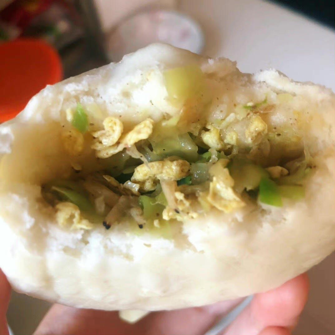 西葫芦鸡蛋包子