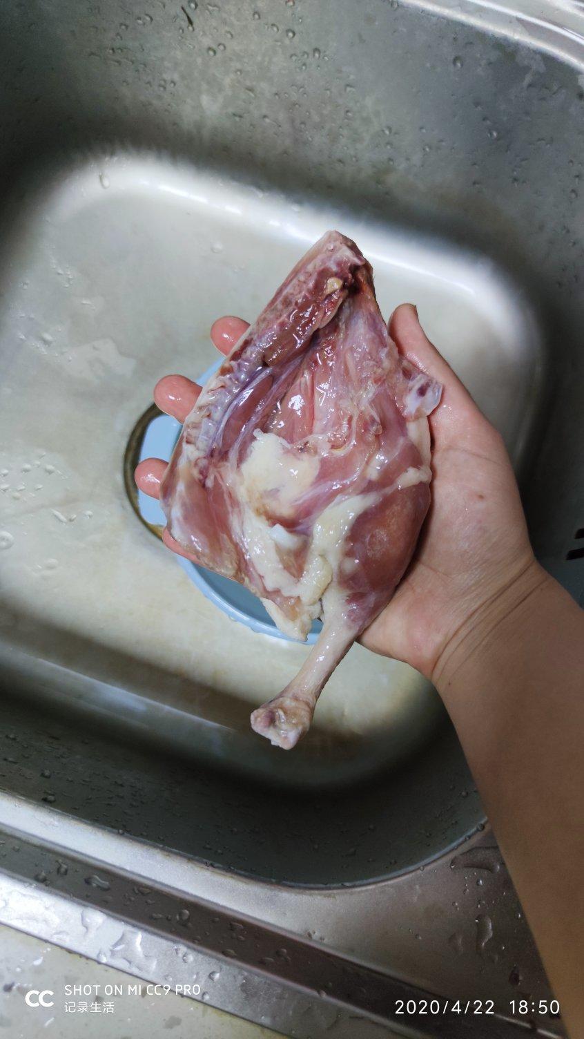 好吃到舔盘的照烧鸭腿