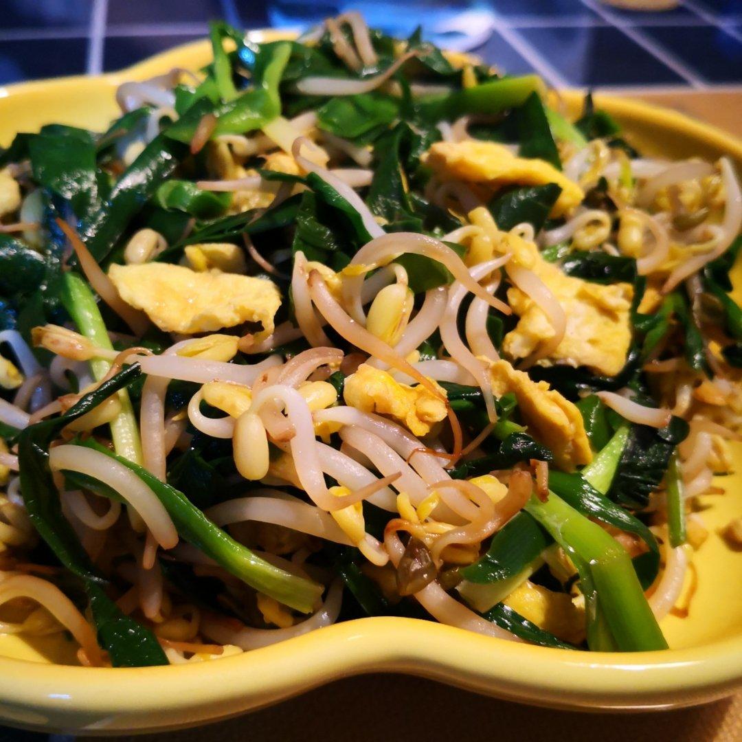 韭菜鸡蛋炒豆芽