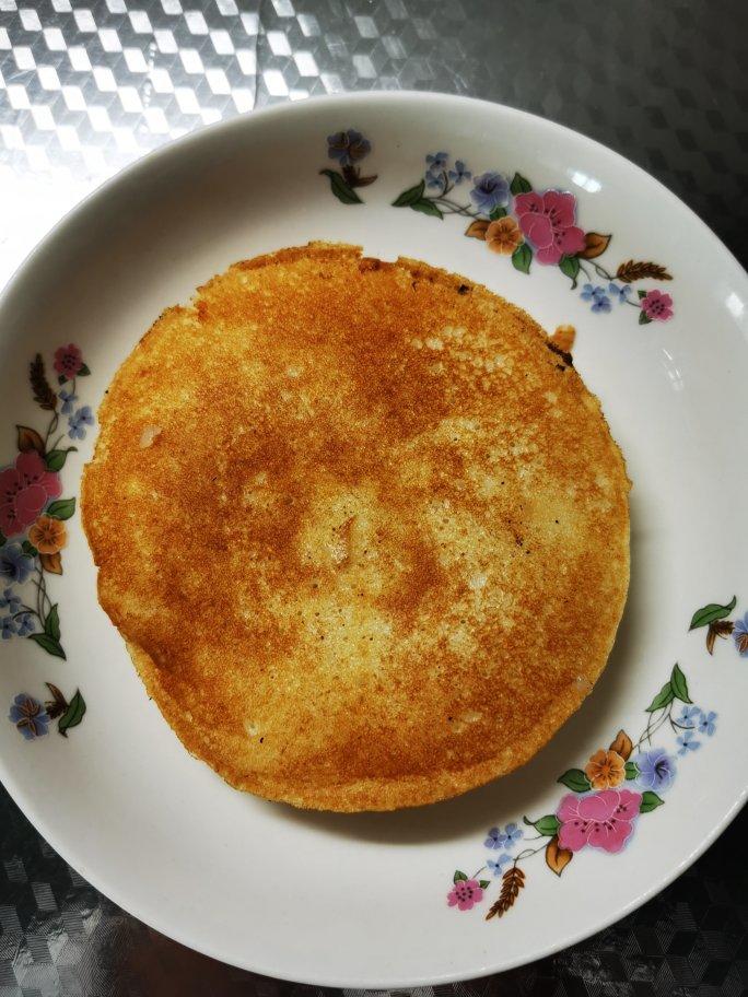 勤劳者做的老上海的街边早饭米饭饼