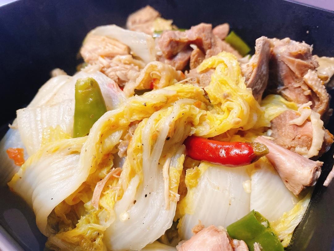 鲜辣鸡肉炖白菜🐔