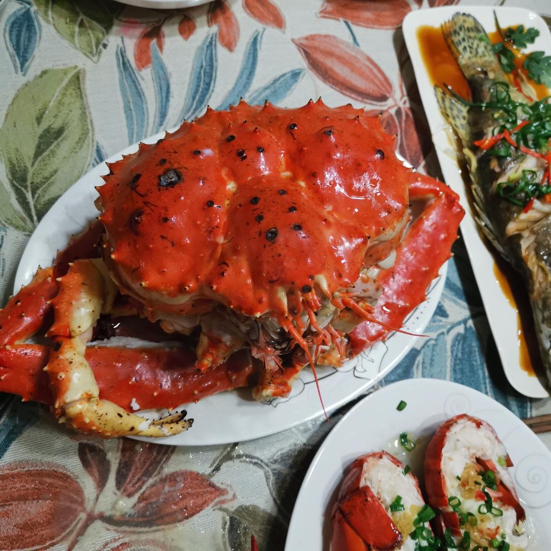 清蒸帝王蟹（图解处理方法）