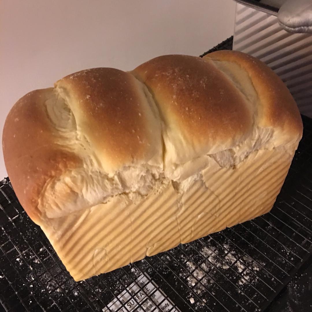 奶香超浓郁的淡奶油吐司（消灭淡奶油）