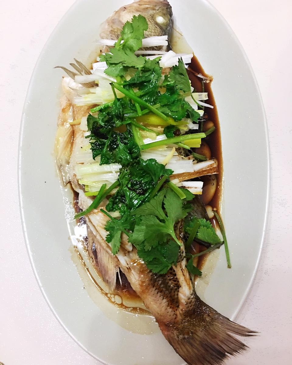 清蒸鲈鱼