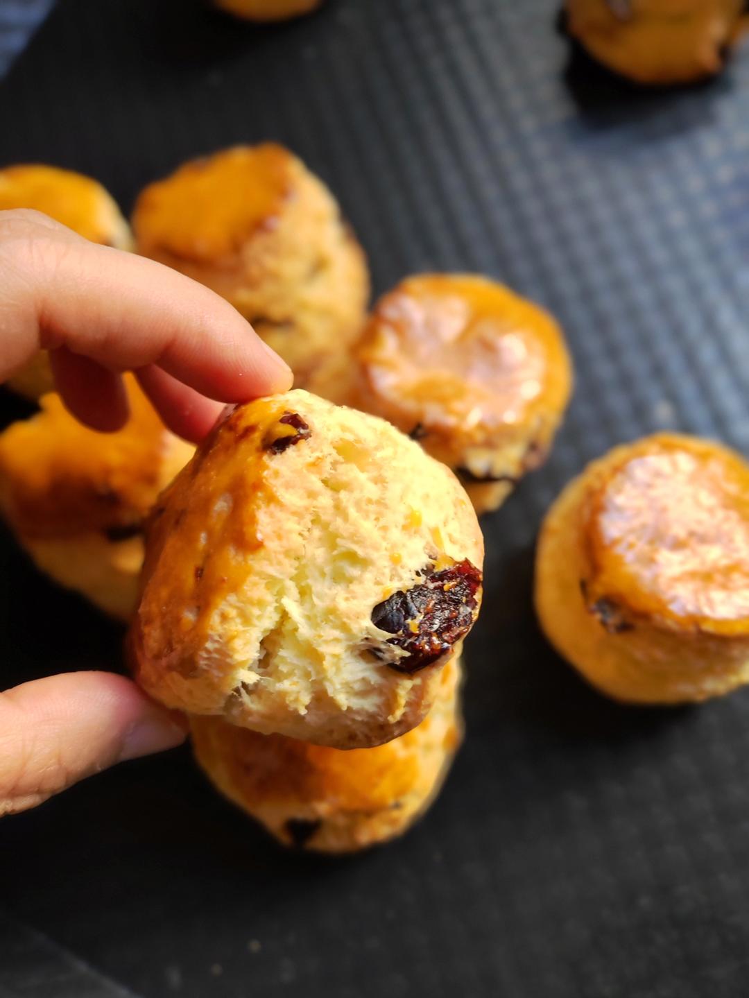 完美裂纹～百分百成功的超好吃奶香司康（禁止搬运）