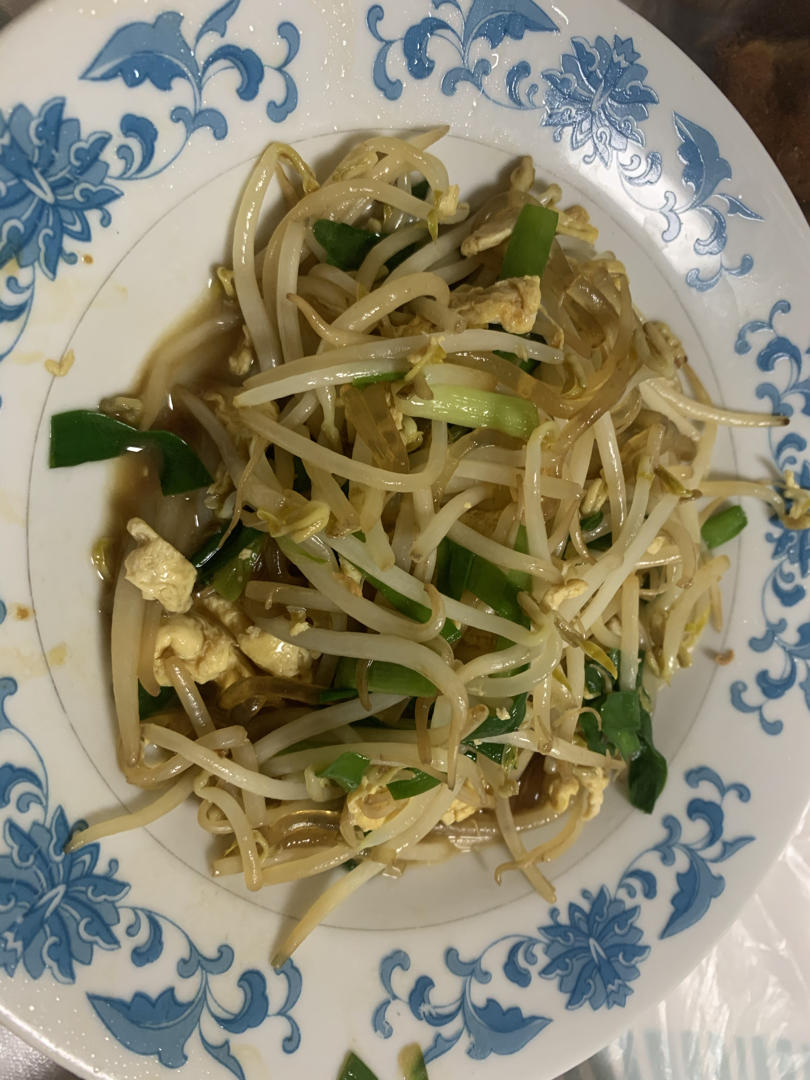 合菜和春饼最搭配，咸香味美，脆口喷香