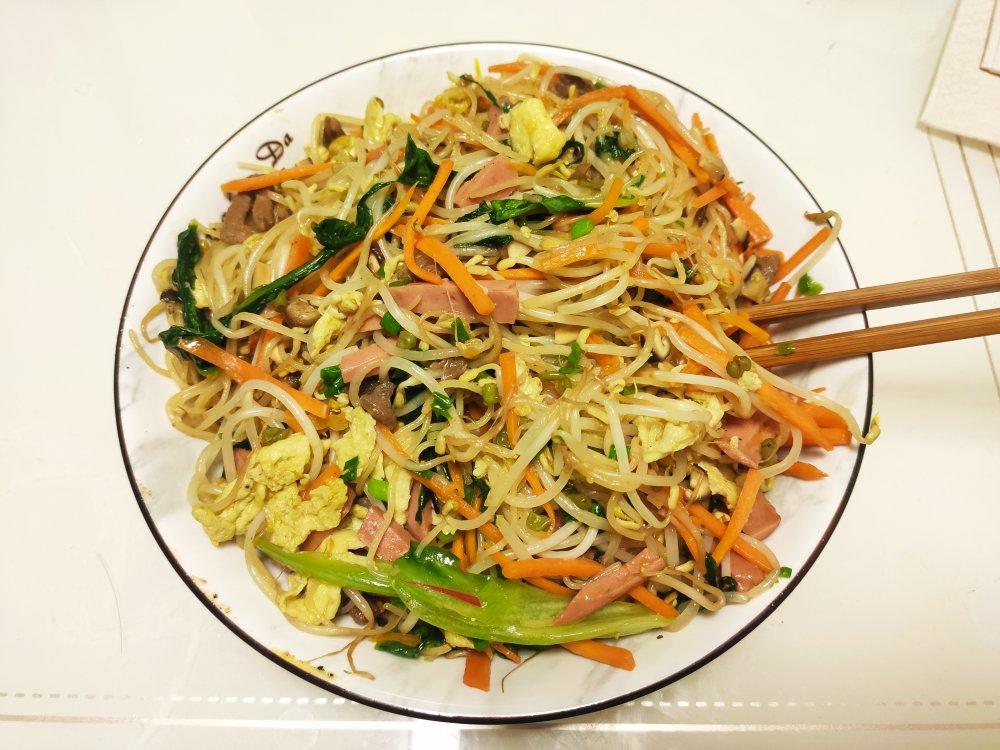 广东排挡风味炒米粉