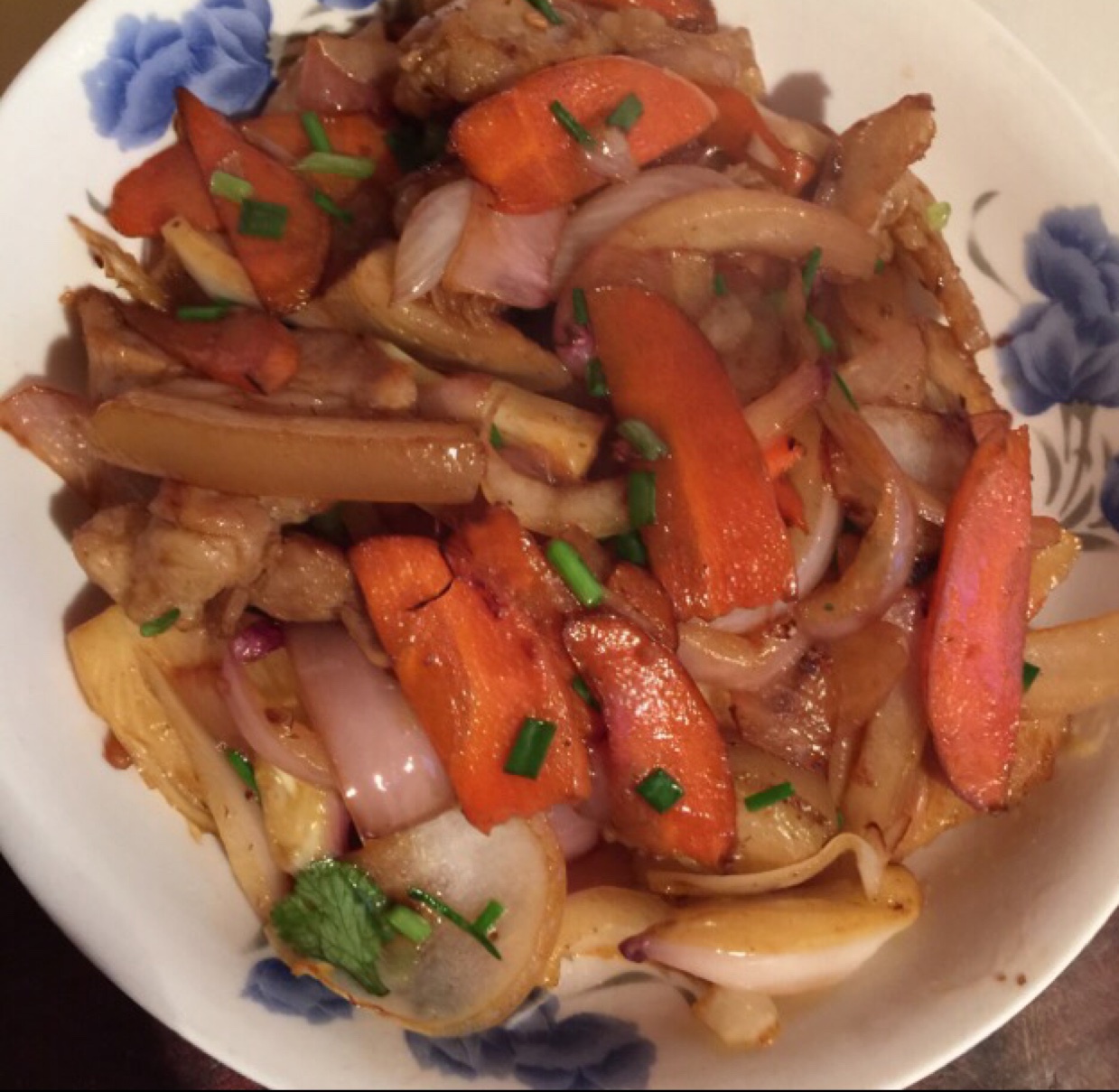 洋葱炒肉