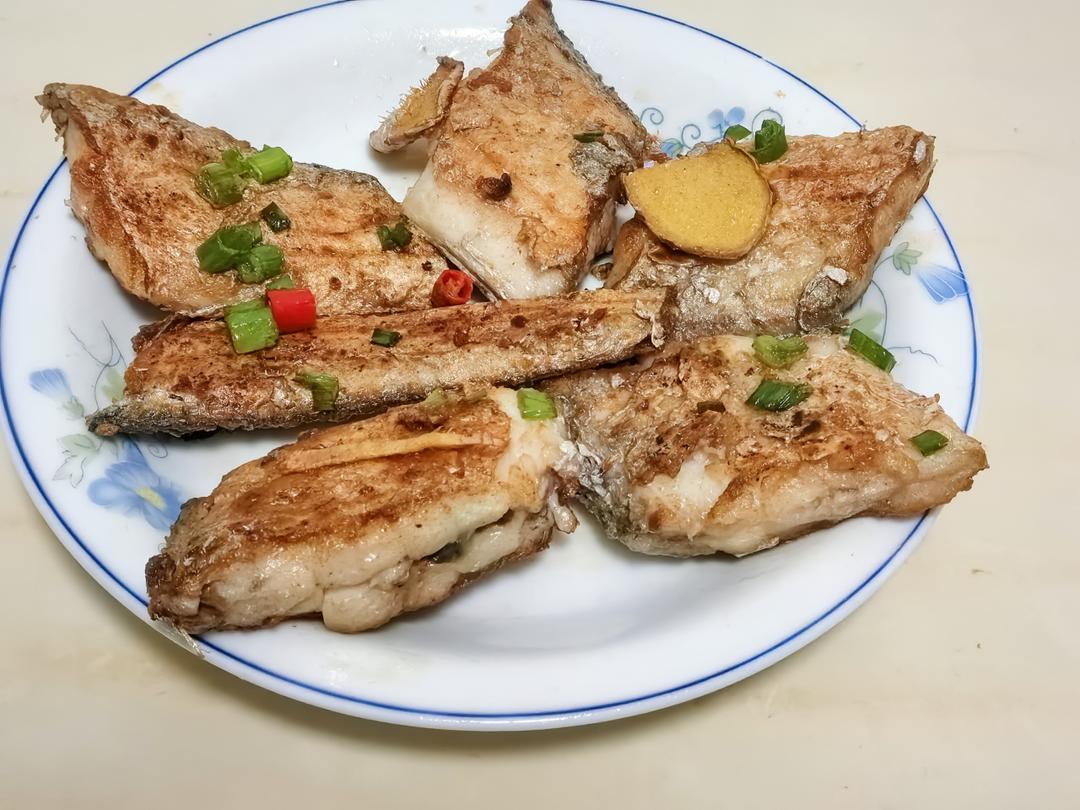 ㊙️ 百吃不厌的香煎带鱼，最经典的家常菜