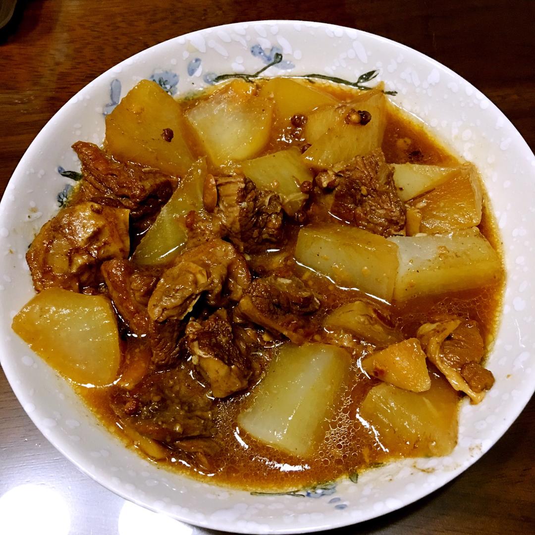 萝卜炖牛腩