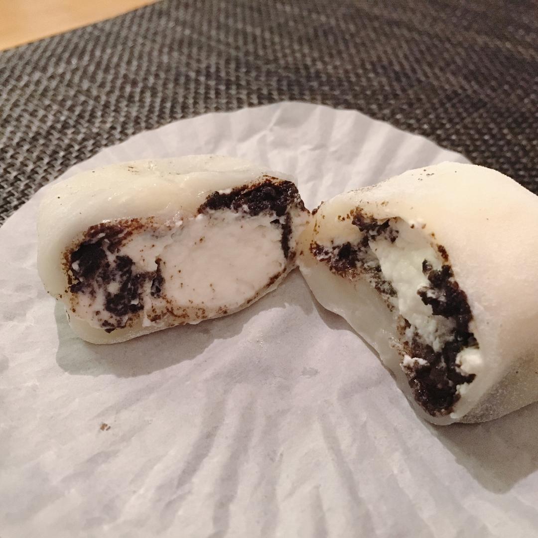 腹黑白胖子——奥利奥雪媚娘