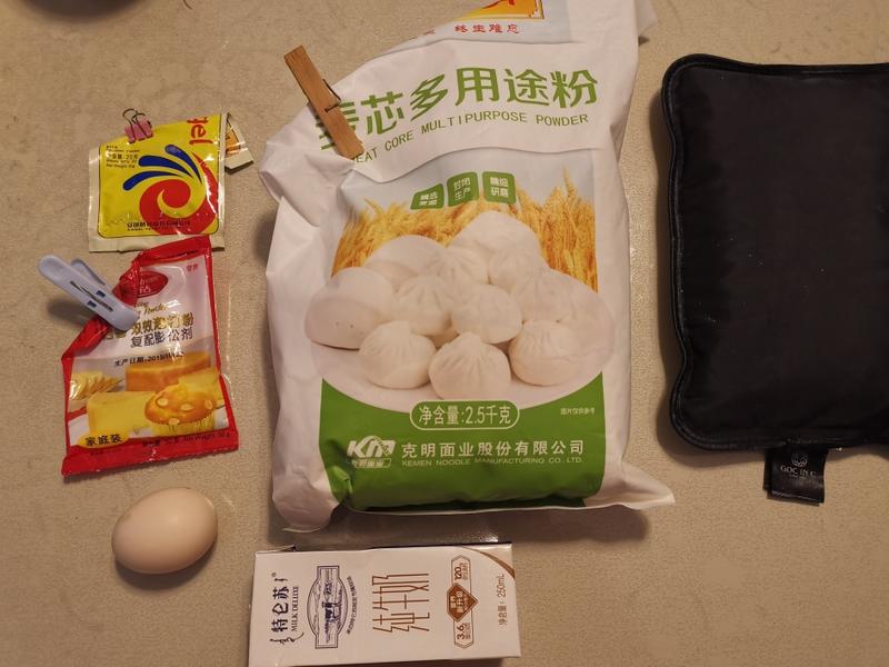 纯奶手撕吐司的做法 步骤1