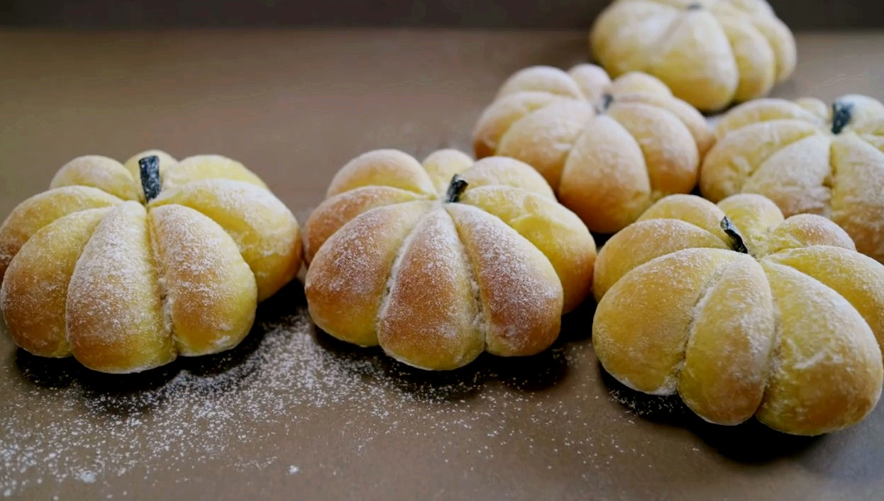 （视频）南瓜造型南瓜面包