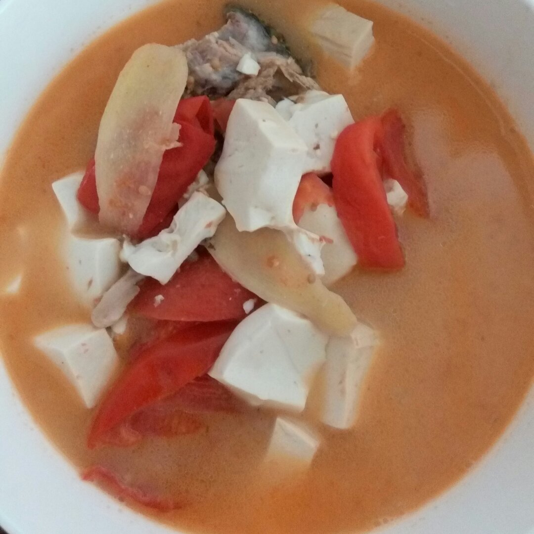 三文鱼头豆腐汤