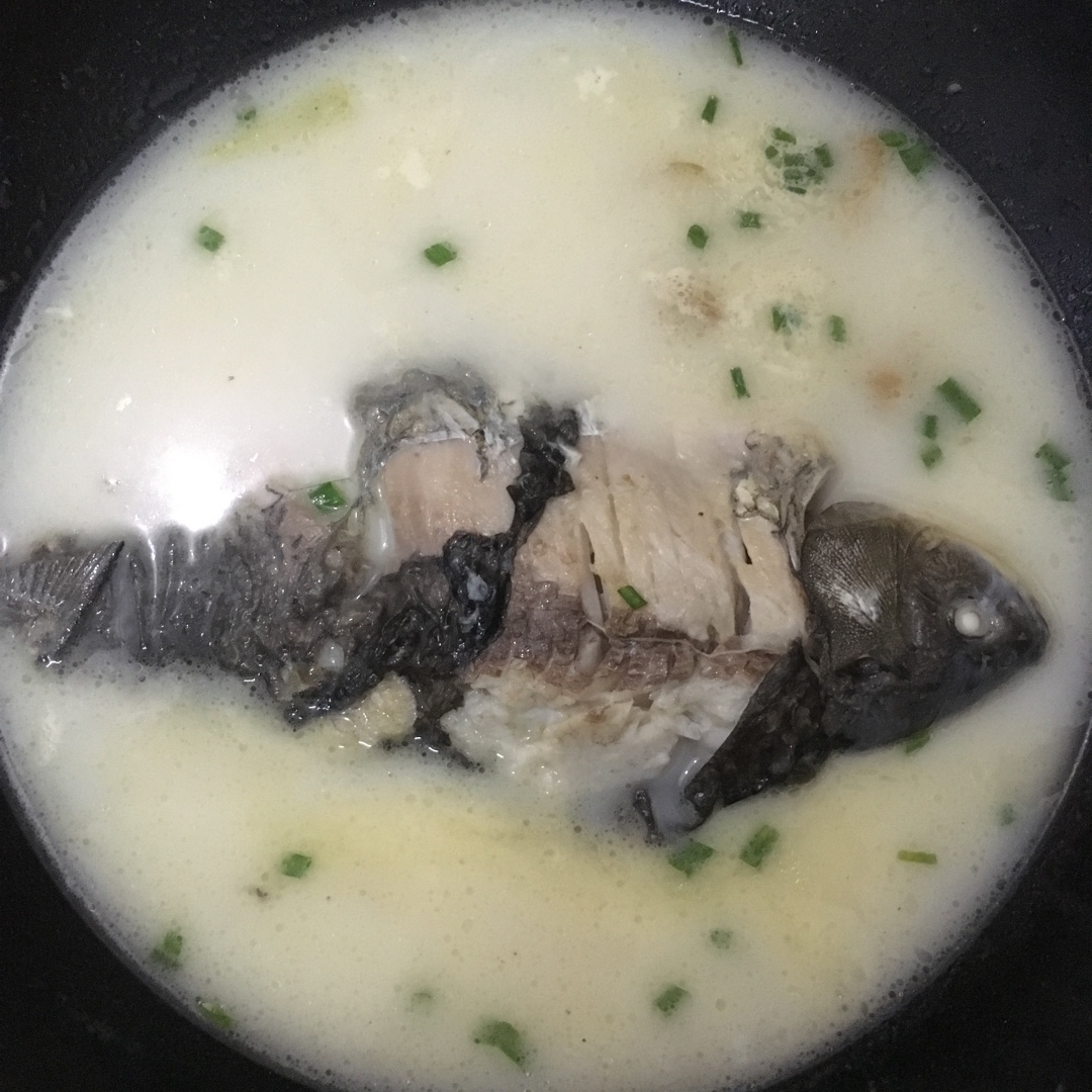 奶白鲫鱼汤的秘诀！