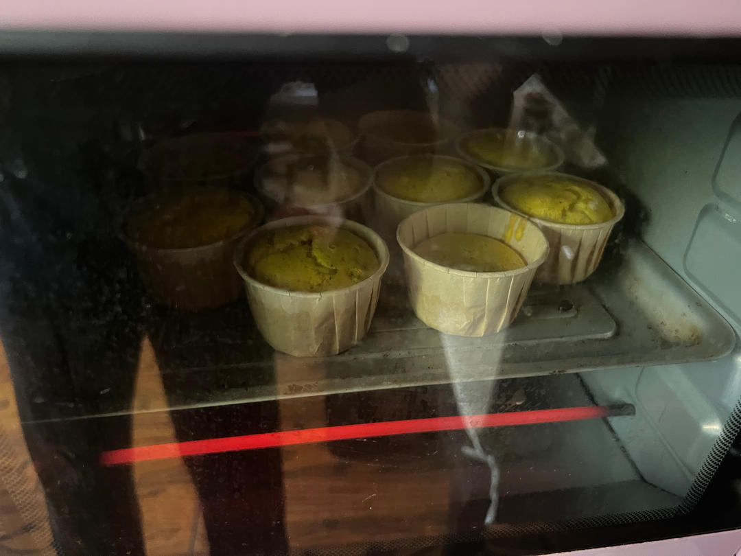 纸杯蛋糕 8寸戚风蛋糕的量