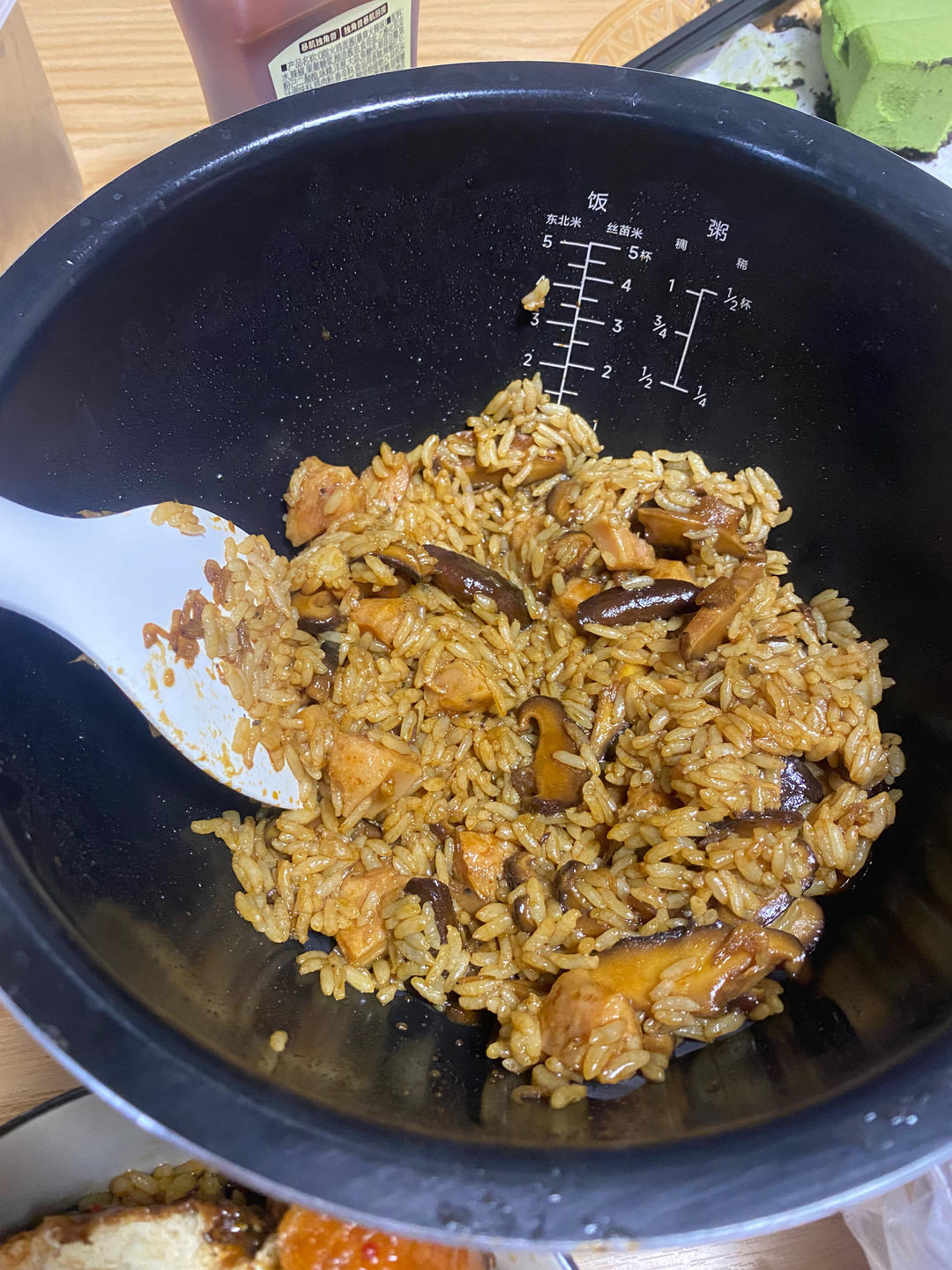 香菇油饭