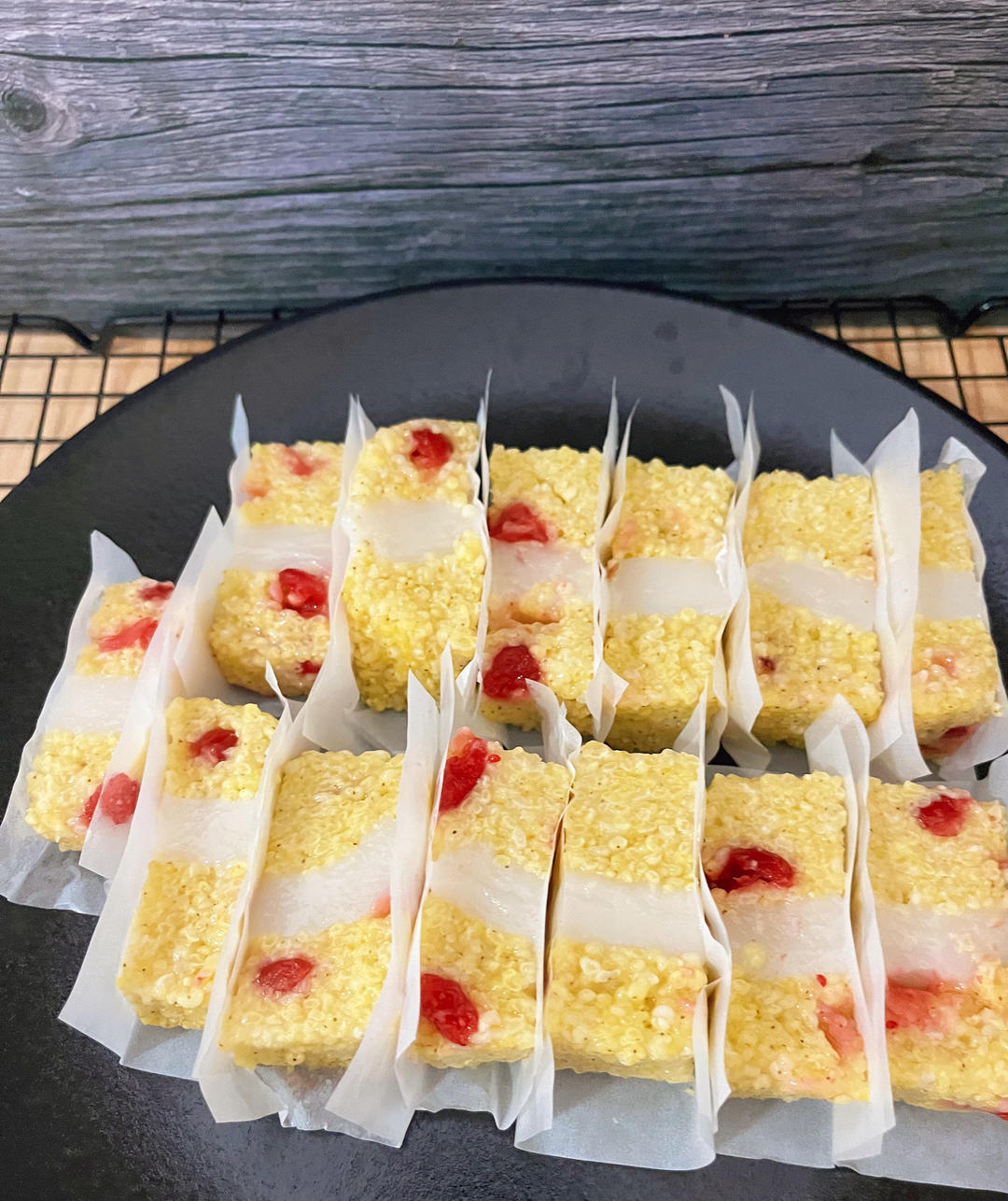 糯叽叽的黄米凉糕