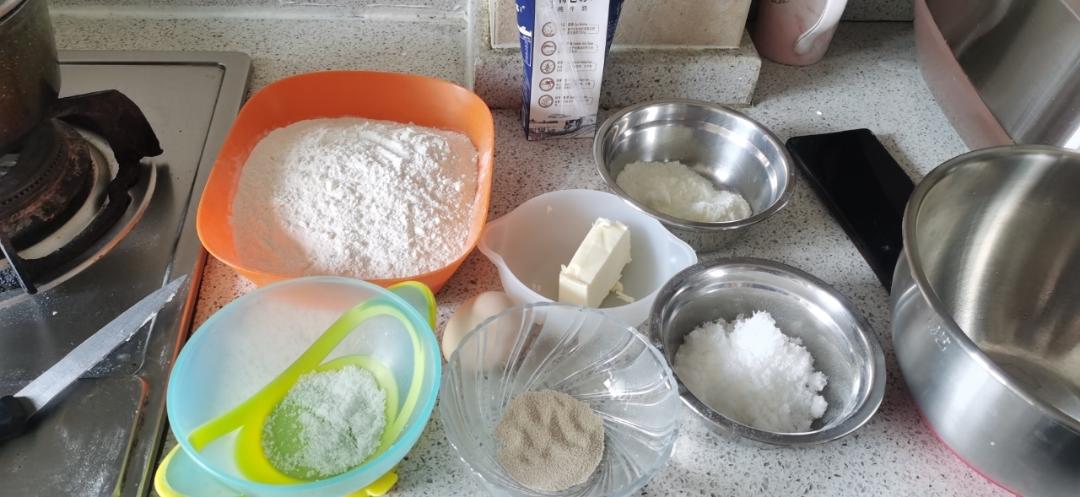 🥛超简单快手，柔软拉丝，一次发酵，牛奶小餐包
