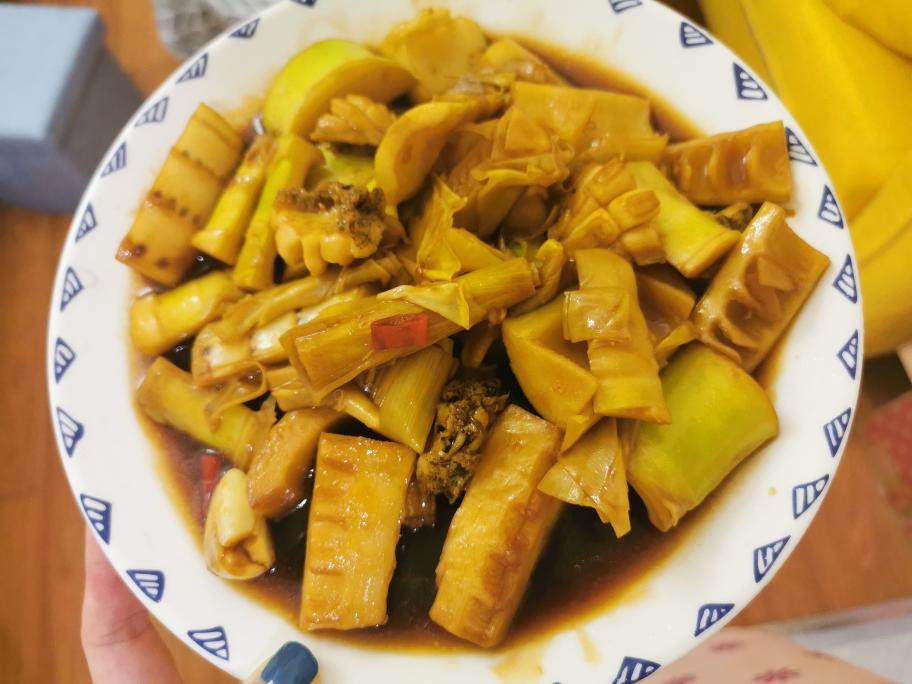 家常菜•春笋烧鲍鱼的做法