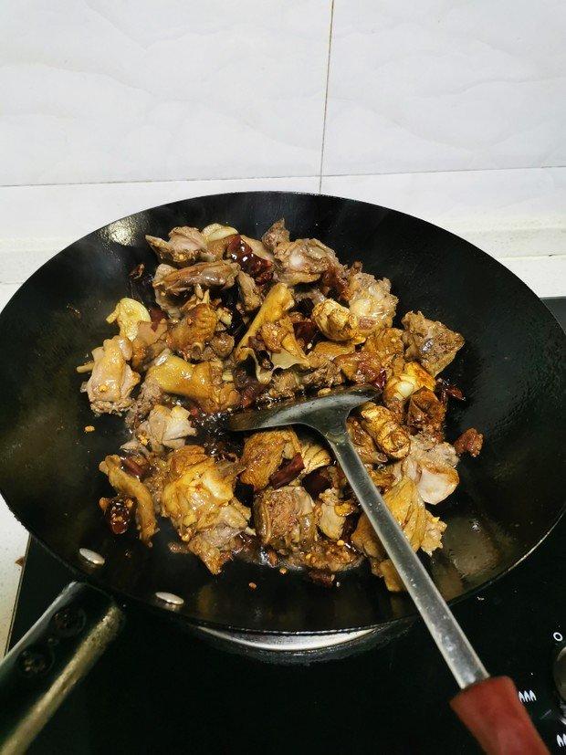 简单美味茶树菇烧鸭