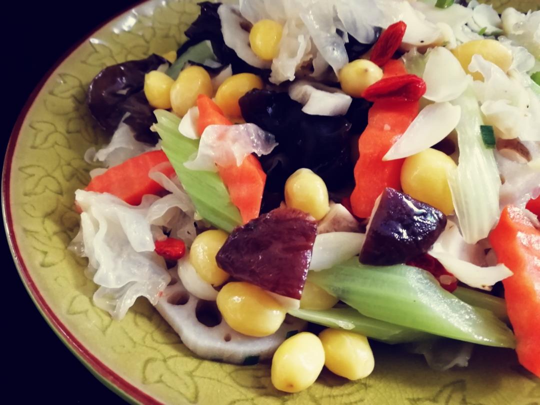 34街做的银杏五彩时蔬