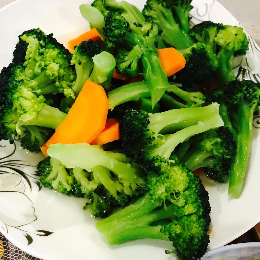 馥ajinlu做的清炒西兰花