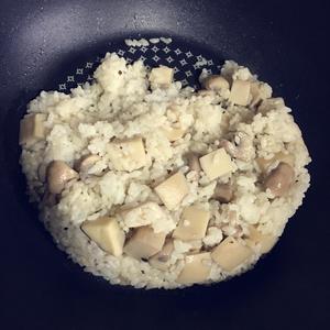簡易白汁蘑菇飯的做法 步骤7