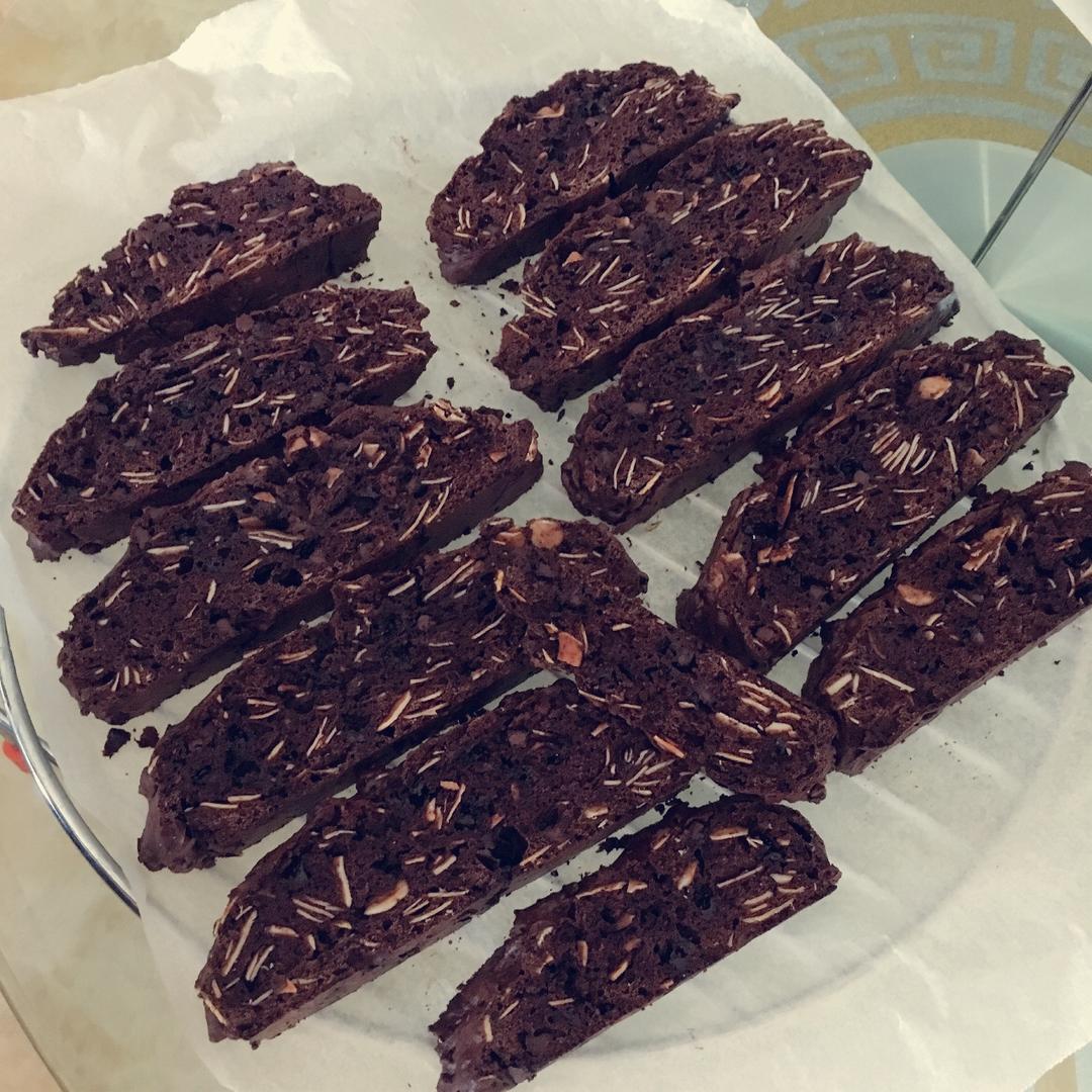 无油杏仁巧克力意式脆饼丨健康·零食（附7个意式脆饼成功要点）