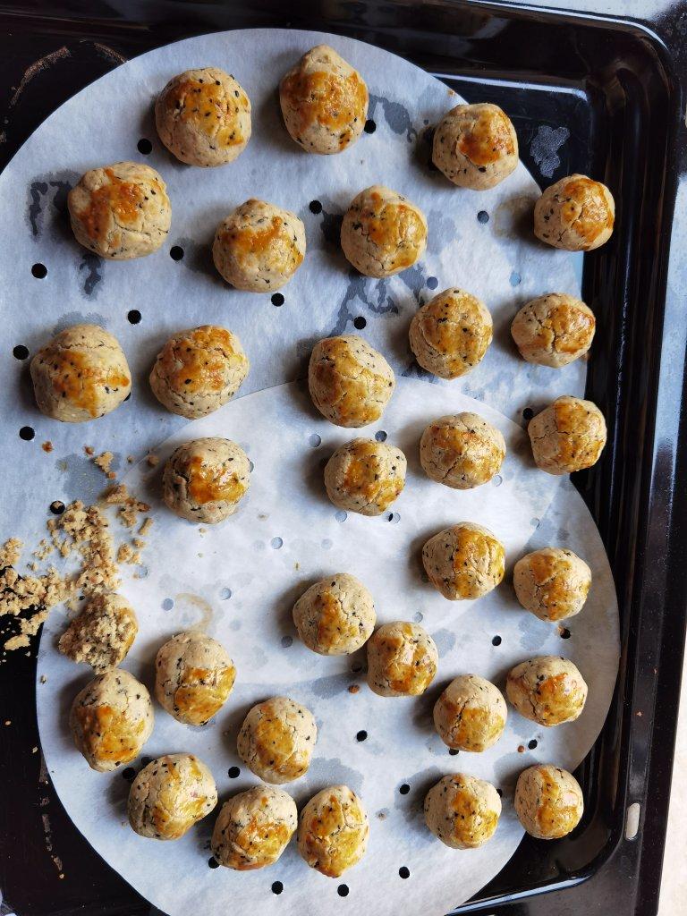 黑全麦波兰种吐司，这么柔软简直怀疑你是个假全麦！