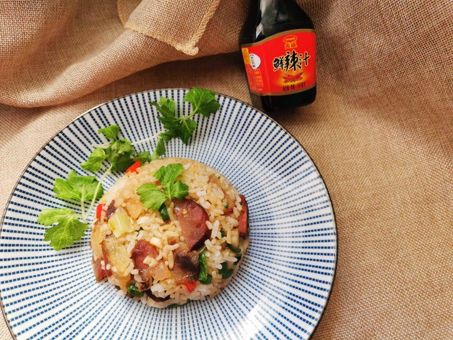 美极鲜辣汁▪️炒饭系列▪️双椒爽辣腊肠炒饭