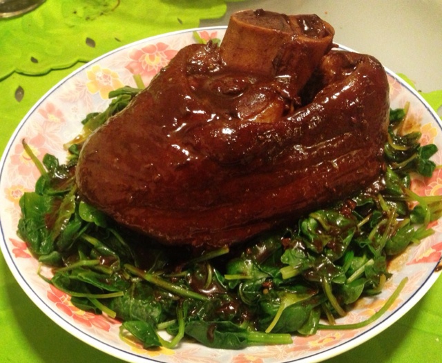 【曼食慢语】秘制东坡肘子