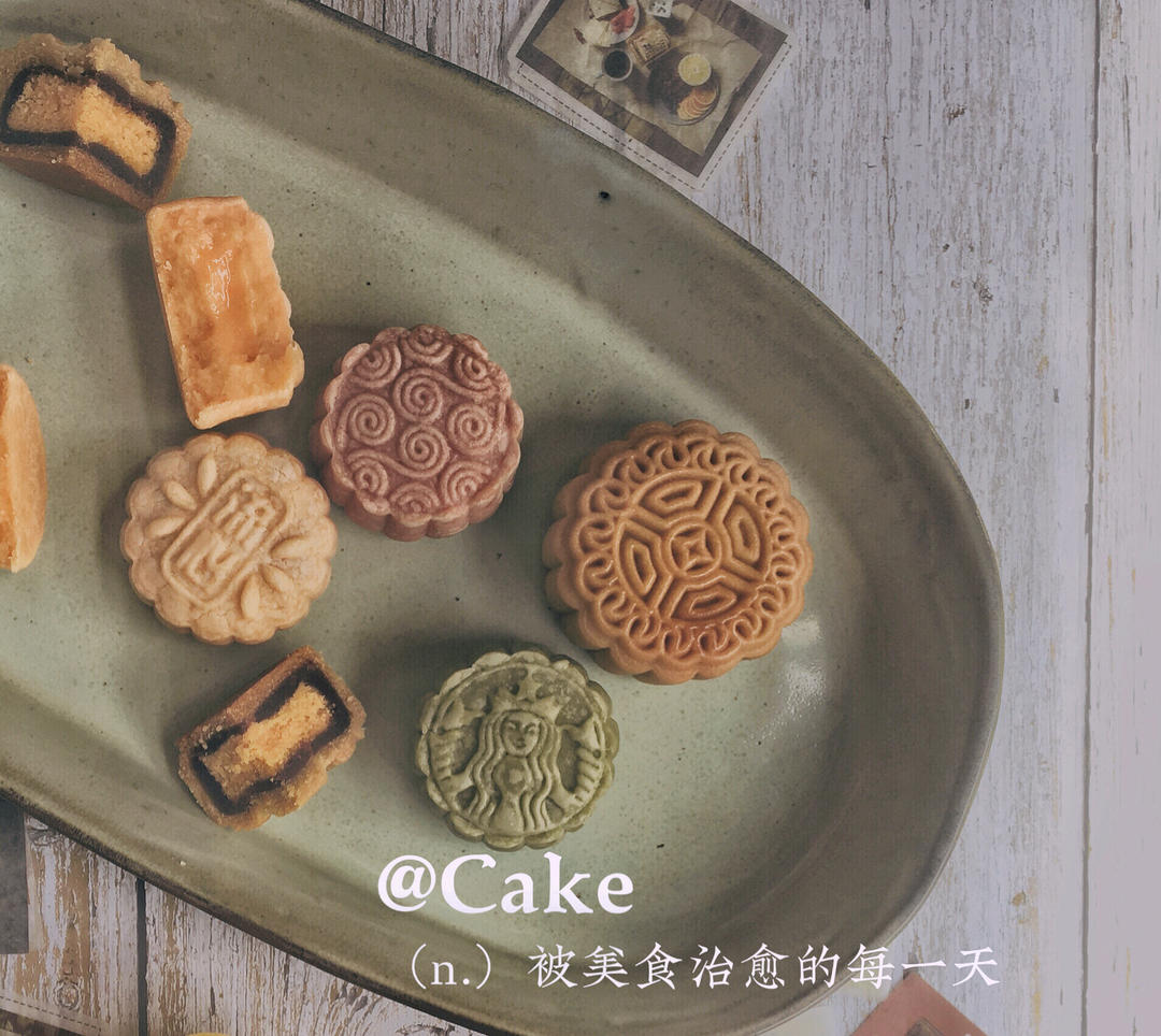 广式月饼—蛋黄莲蓉月饼
