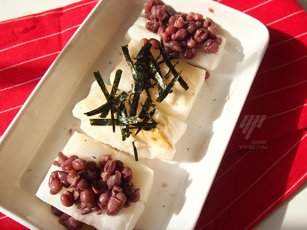 过年吃的甜咸烤年糕