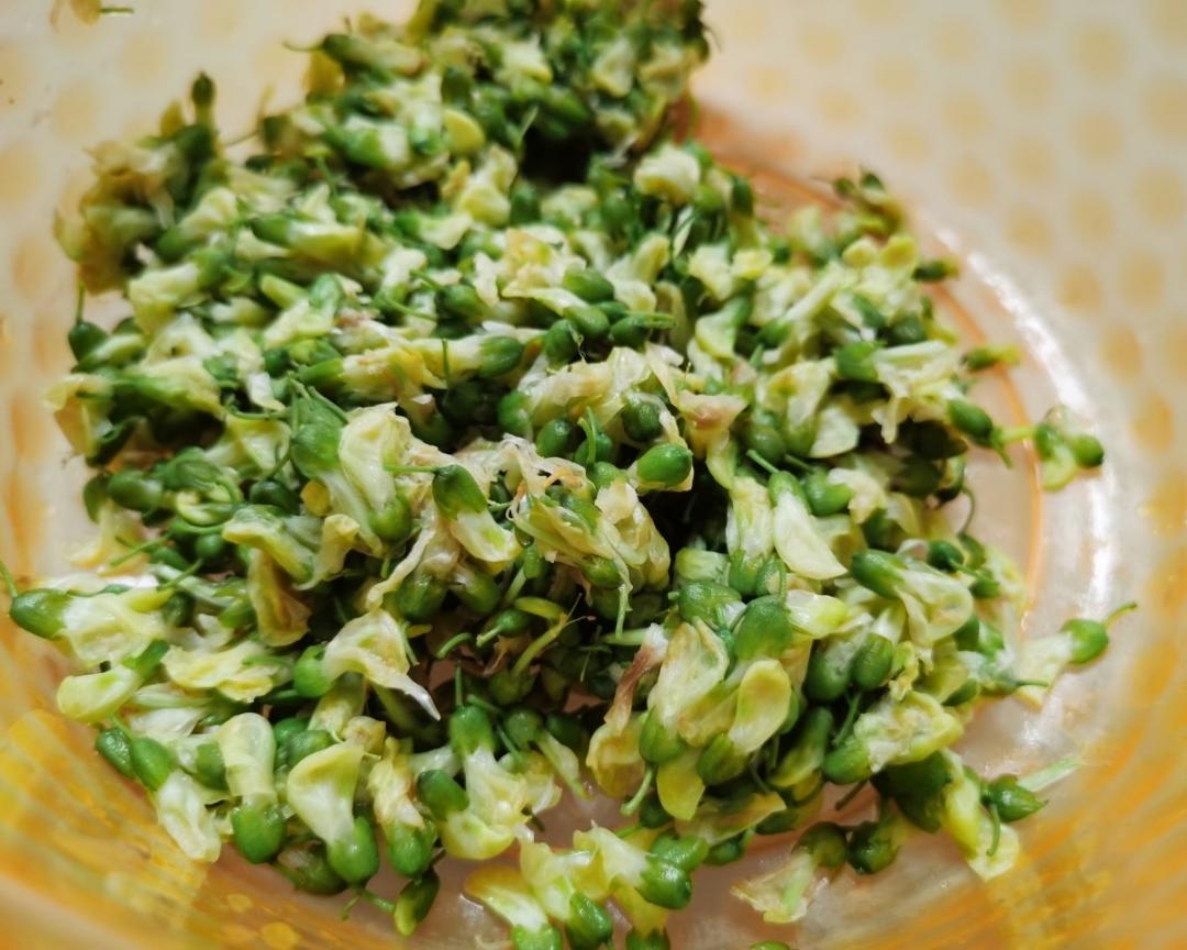 新鲜美味槐花汤