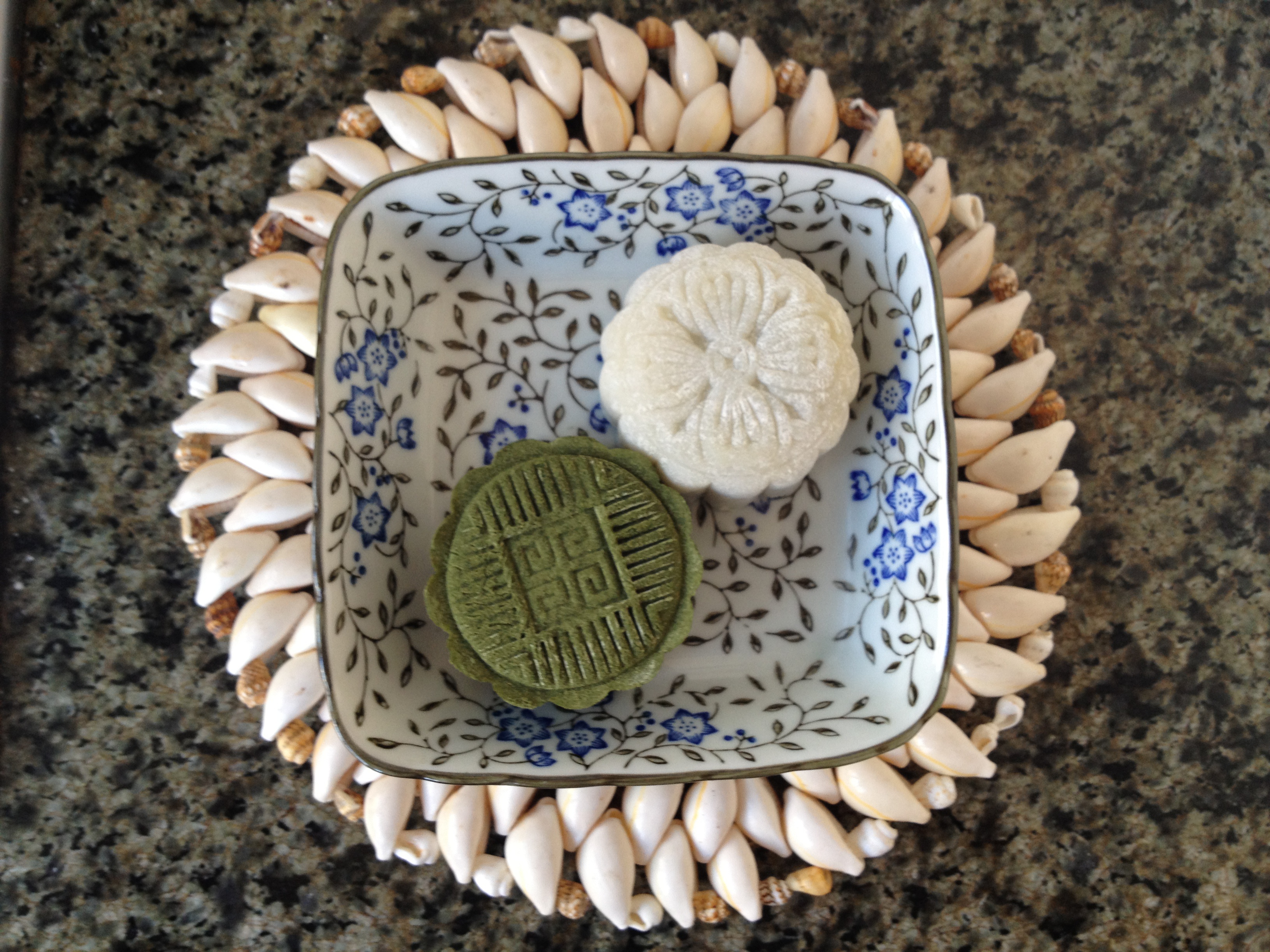 冰皮豆沙月饼