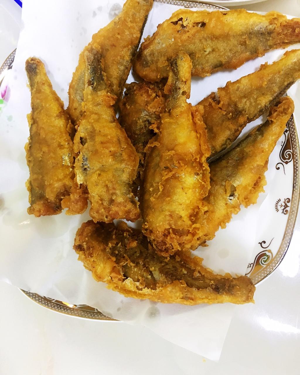 酥炸小黄花鱼
