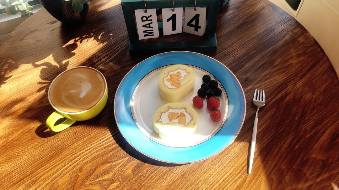 芒果戚风蛋糕卷